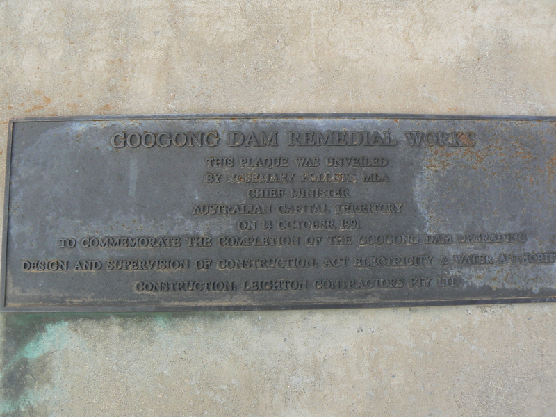 A plaque commemorating the fact that the plaque was unveiled?